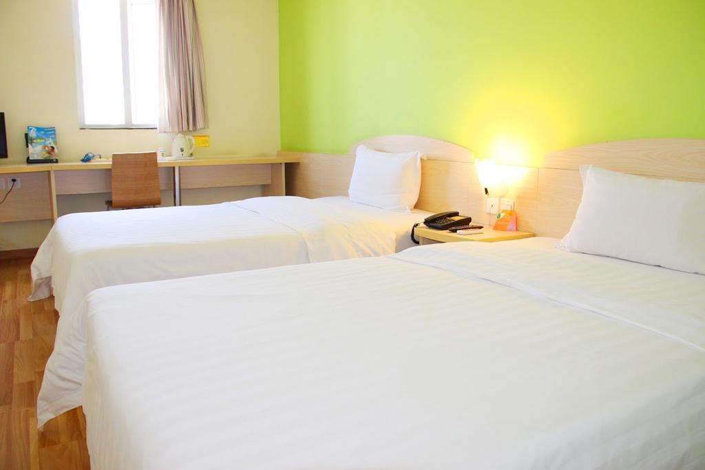 7Days Inn Guangzhou Tianhe Tangxia Junjing Huayuan Buitenkant foto