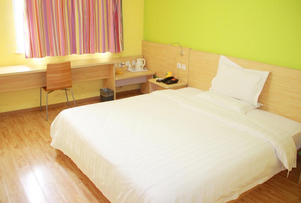 7Days Inn Guangzhou Tianhe Tangxia Junjing Huayuan Buitenkant foto